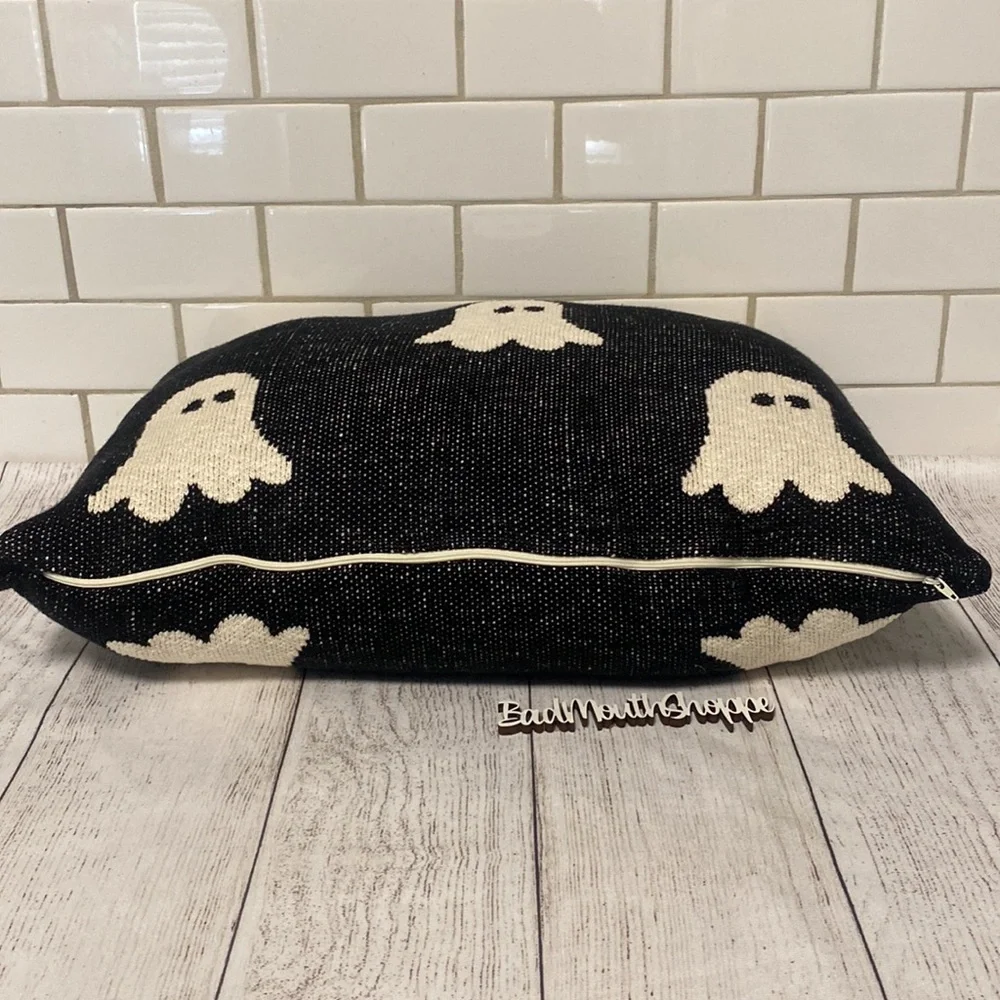 Rachel Zoe Black and White Knit Ghost Throw Pillow (2)